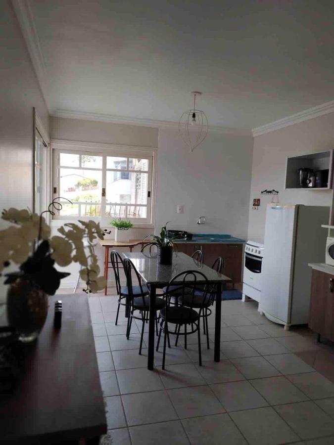 Casa Em Bairro Nobre, Bem Localizada, Com Suite. 벤투곤살베스 외부 사진