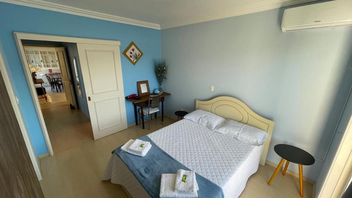 Casa Em Bairro Nobre, Bem Localizada, Com Suite. 벤투곤살베스 외부 사진